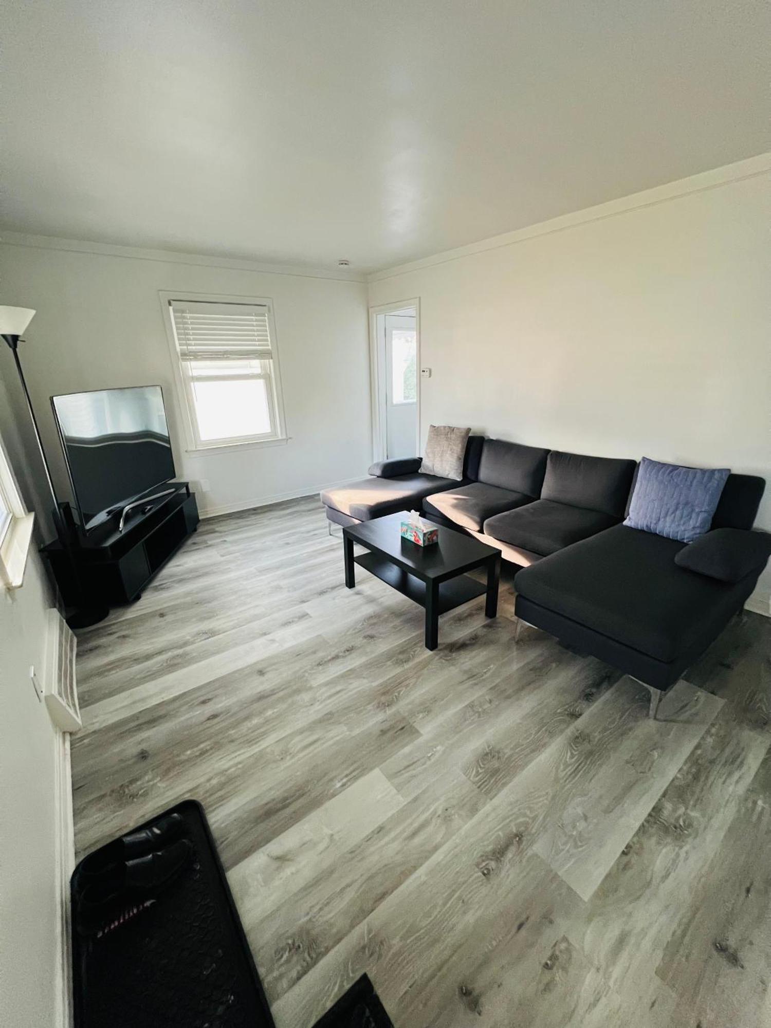 Charming & Spacious 3 Bedroom Home Near Downtown Ferndale, Mi 외부 사진