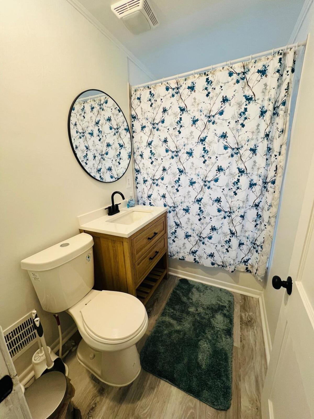 Charming & Spacious 3 Bedroom Home Near Downtown Ferndale, Mi 외부 사진
